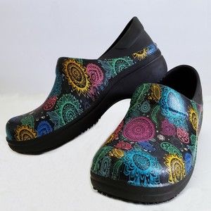 Crocs at Work Neria Pro II Women's Graphic Slip Resistant Clog Black Multi Color